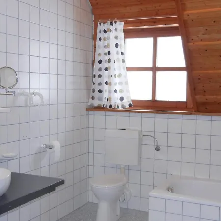 Hottenroth-1 *